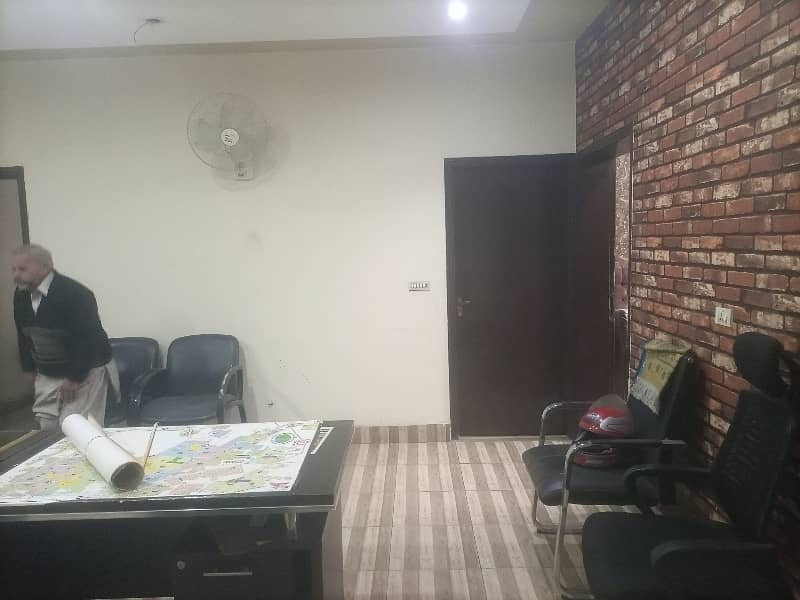 4 Marla 1st Floor Office Available For Rent 15