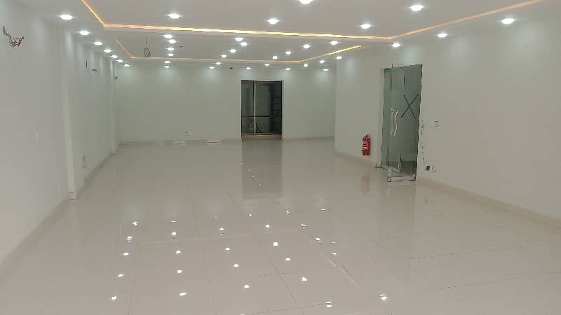 DEFENCE Services Estate Offer 8 Marla 1st Floor With Elevator 7