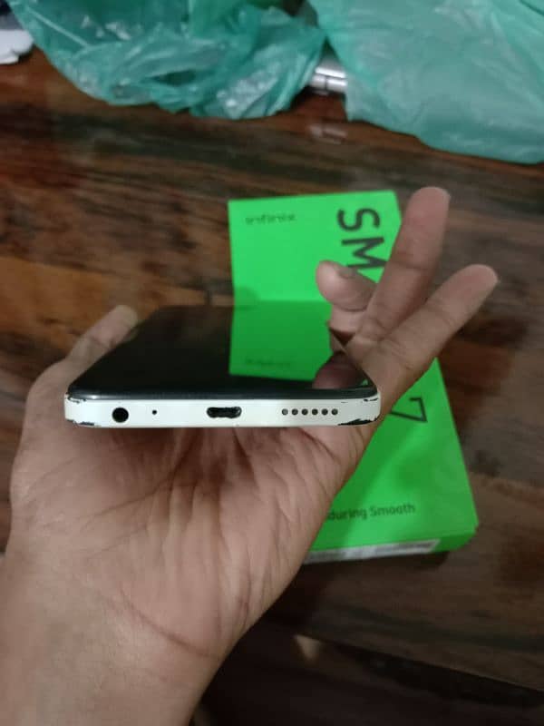 infinix Smart 7 4+3/64 2