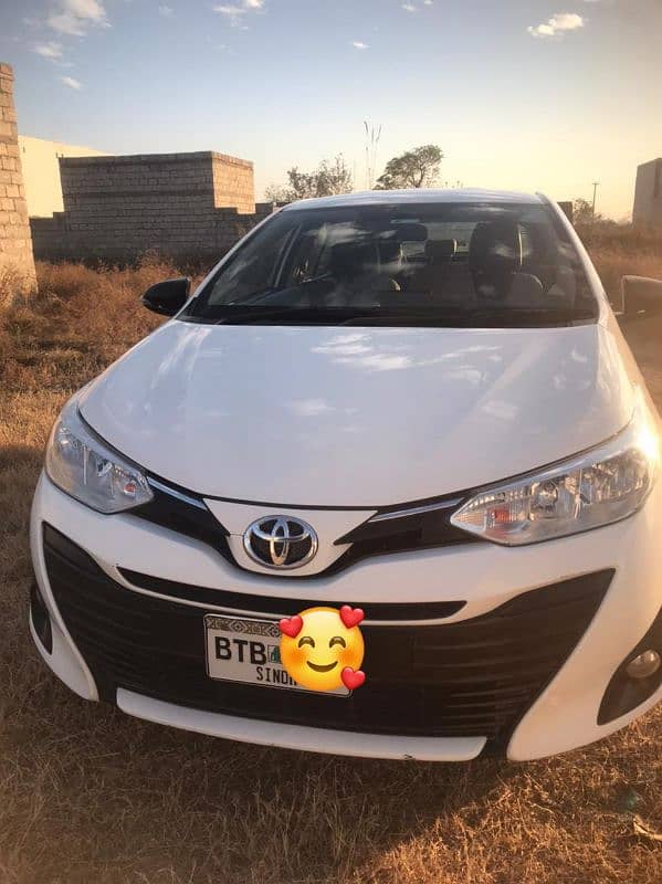 Toyota Yaris ativ 2021 0