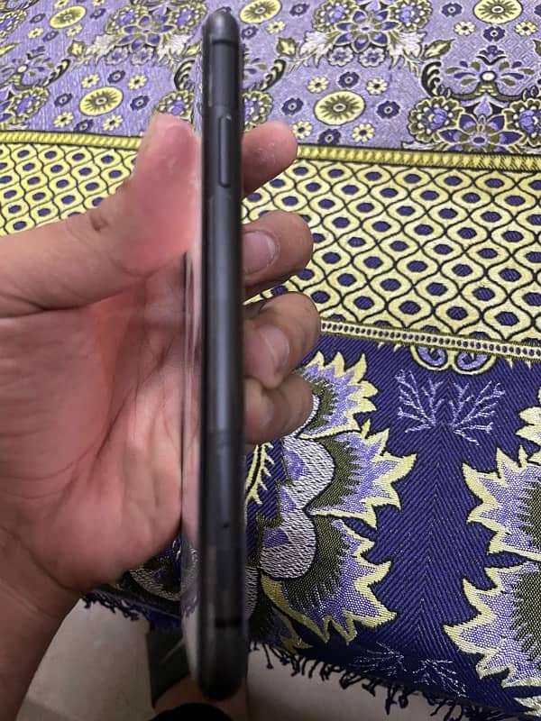 iphone 11 pta 64gb 3