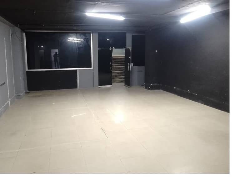 Area 700 Square Feet Office Available For Rent Real Pictures In Main Boulevard Road Gulberg 3 Lahore 1