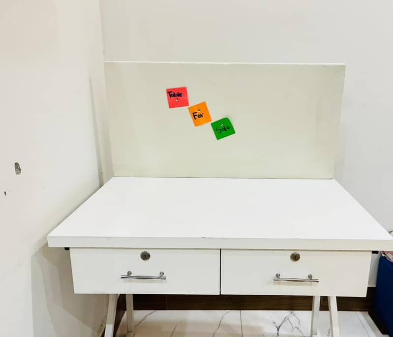 Study Table White Condition Good as new 1