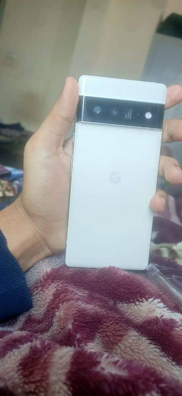 Google pixel 6 pro 12/128 GB Exchange possible with iphone 11 0