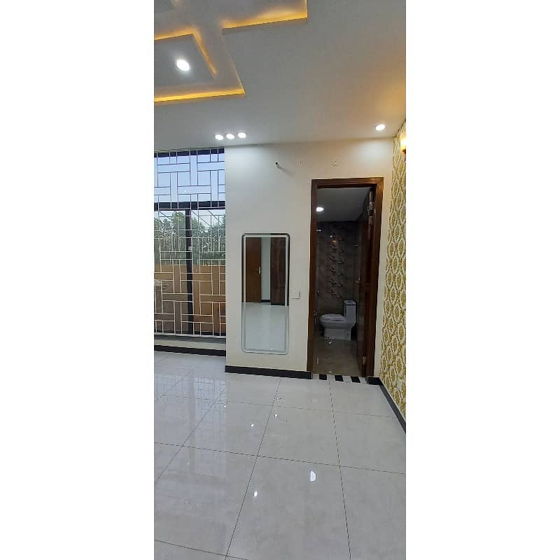 10 Marla Brand New House For Sale In Bahria Orchard Lahore 12