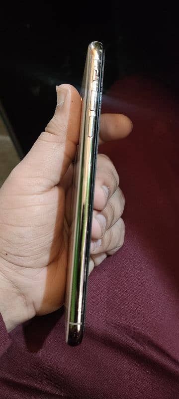 Iphone XS Max 10 by 10 condition Just bettery change Butt Original 4