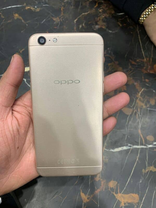 I'm selling oppo a57 condition 10dy10 6