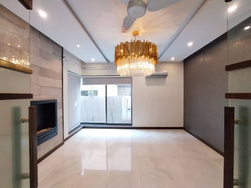 01 Kanal Modern Design Brand New House For Rent In DHA Phase 5 Block-B Lahore. 0