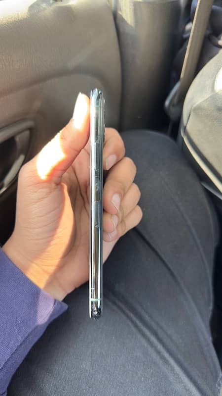 iPhone 11 Pro, 256GB, Non PTA, Midnight Green 3