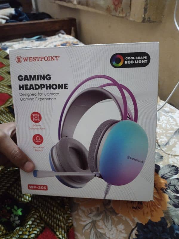 gaming headset 0