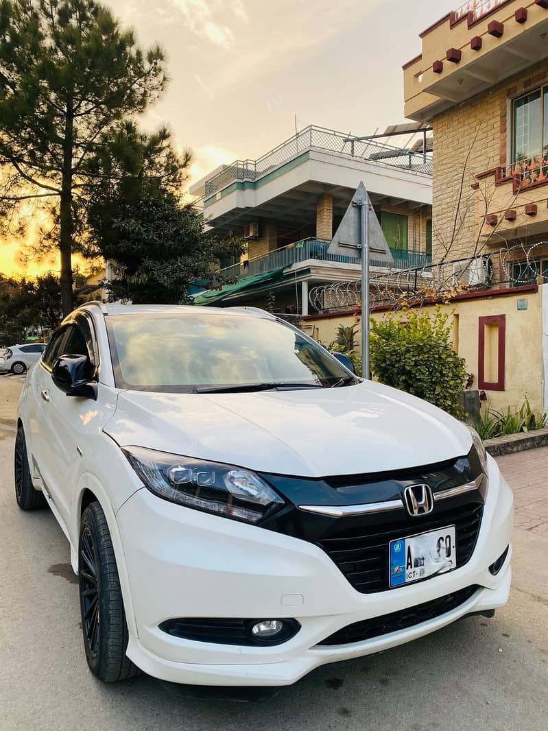 Honda Vezel 2016 3