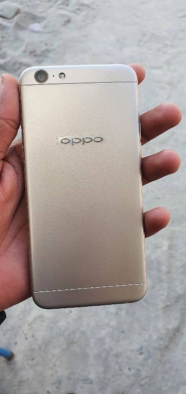 I am selling oppo a57 4gb 64gb all okay 1