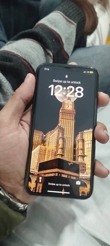 Iphone 11 pro PTA APPROVED 6