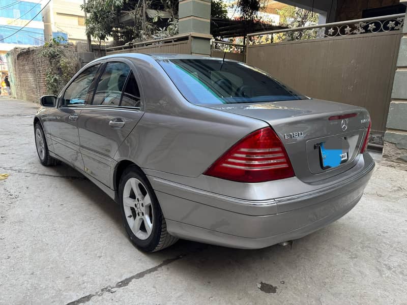 Mercedes C 180 2007 9