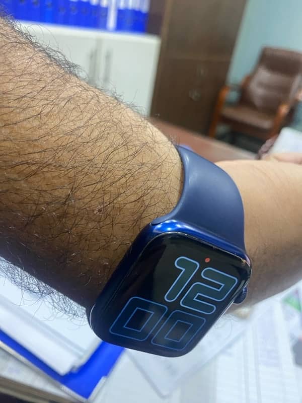 Apple watch blue series 6 1