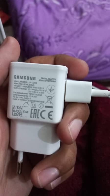 Samsung A32 with box charger 7