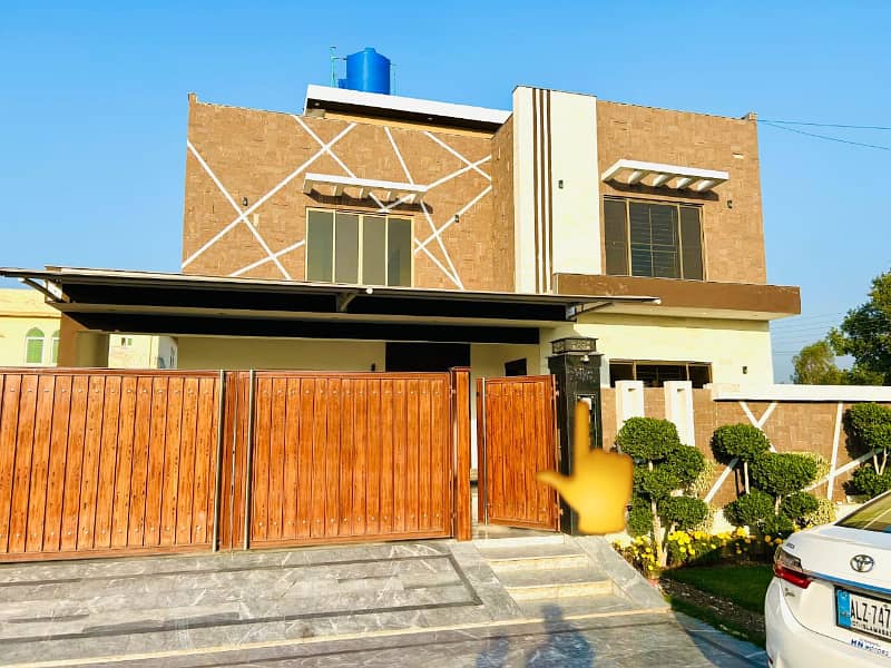 1 Kanal Slightly Used House Available For Rent Vary Prime Location At Central Park Housing Scheme Lahore 0