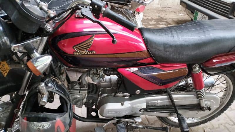 Honda CD-100 Bike   For Urgent Sale 0