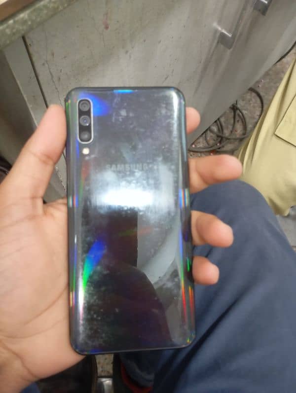 Samsung a50 condition 10/7 6