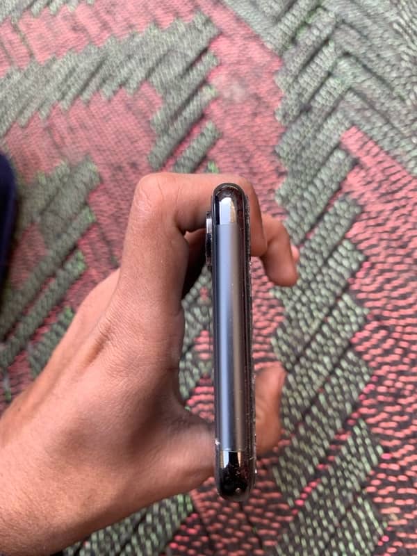 I phone x Pta approved 64GB 10/10 condition 4