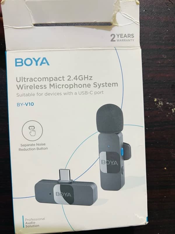 Boya Wirless mic with C-Type professional noise reduction 4