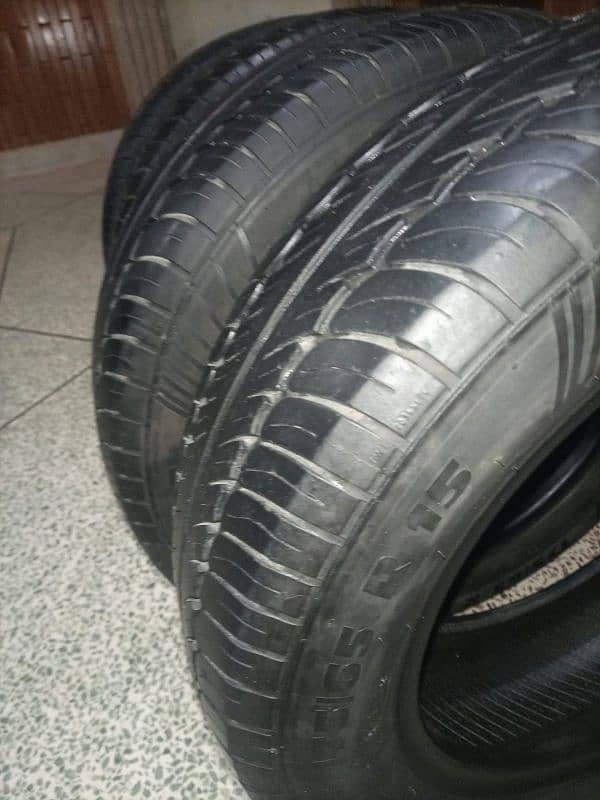 TYRE FOR SALE 5