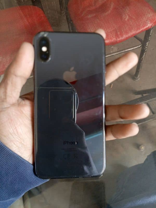 I Phone x For Sale 4 64 3