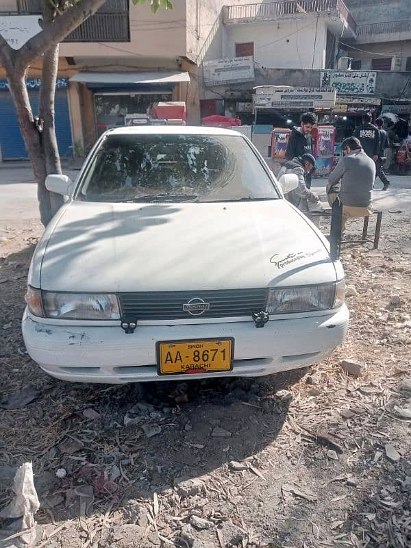 Nissan Sunny 1992 10