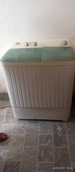 Haier washing machine and dryer twin tub