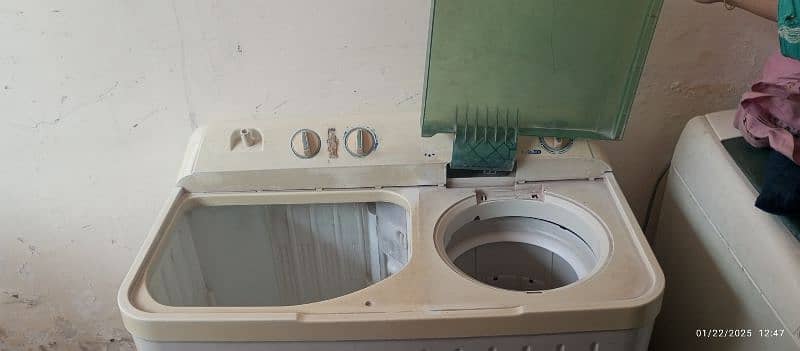 Haier washing machine and dryer twin tub 8