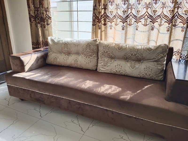 5 seater sofa set with center table 3