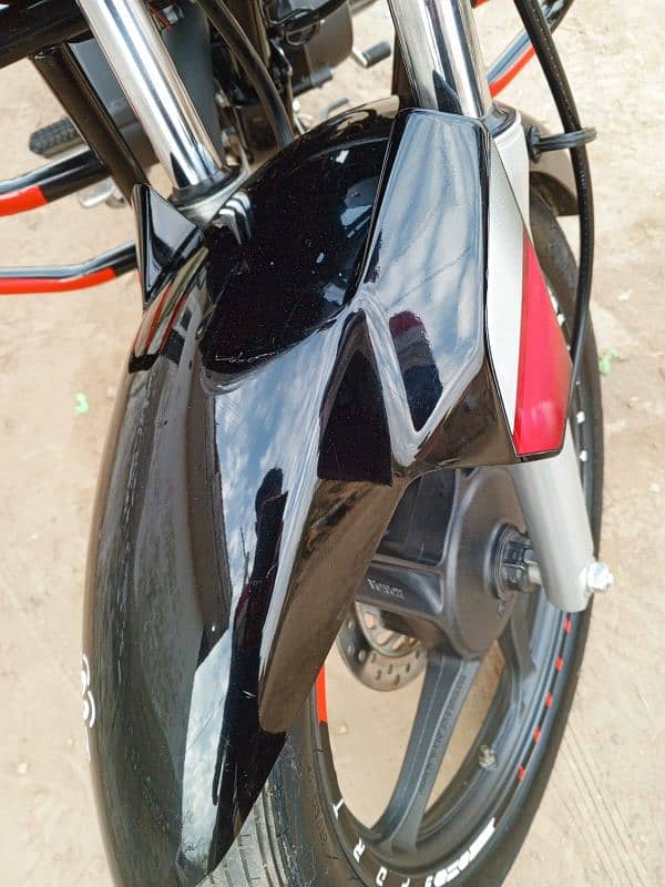 Honda CB 150f new condition 03068420481 10