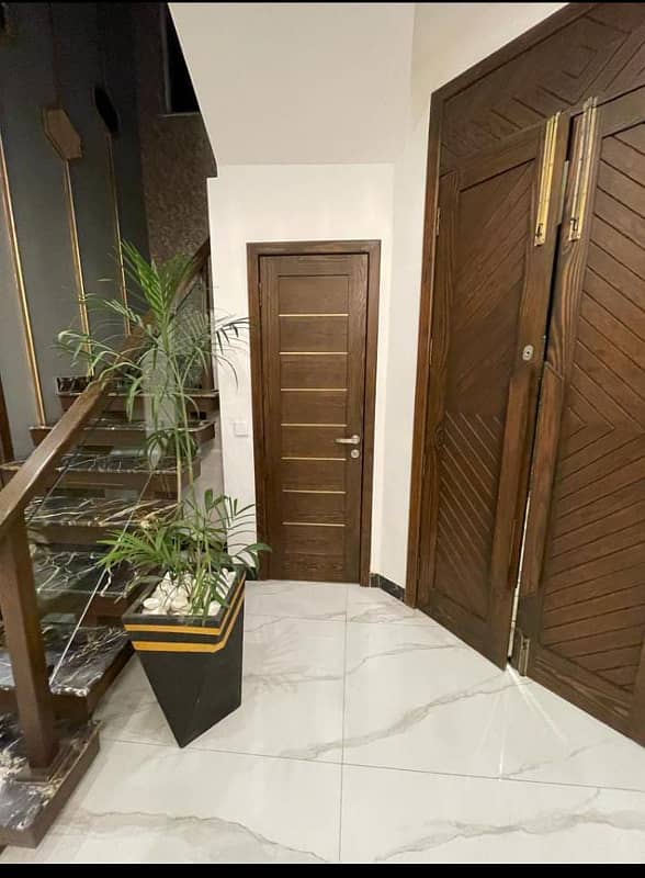 5 Marla Marvelous Brand New Bungalow On Top Location For Rent in DHA Phase 6 Lahore 10