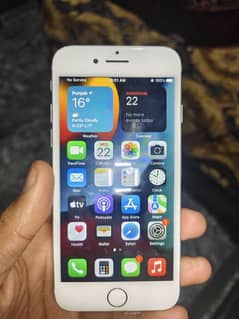 i phone 7 non pta 128 gb  read description