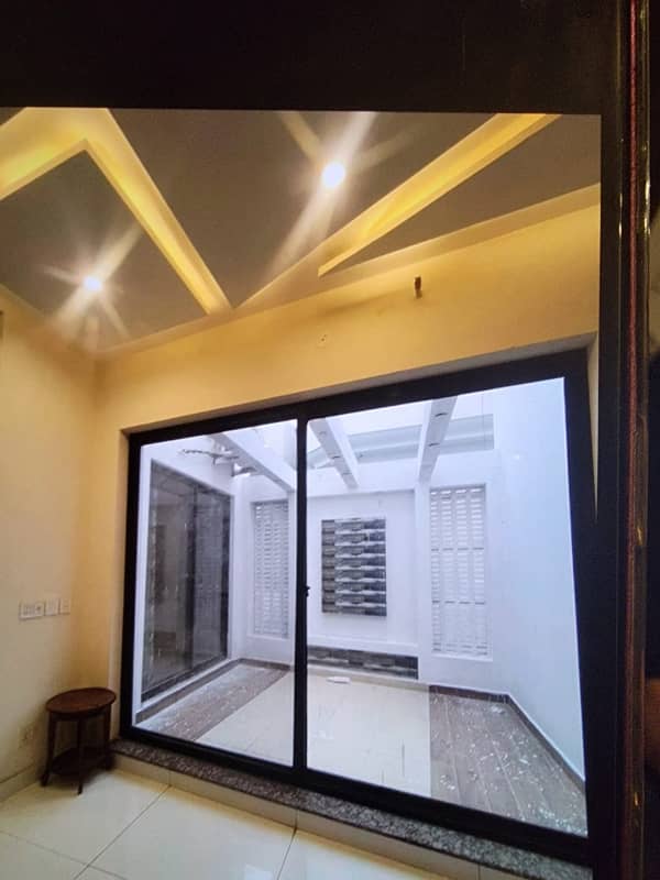 10 MARLA UPPER PORTION FOR RENT IN AIR LINE SOCIETY NEAR UCP 7