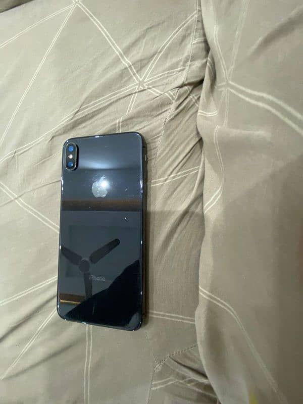 FACTORY UNLOCK XS MAX 0