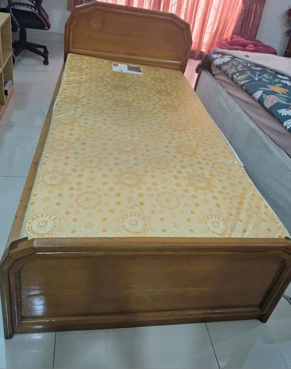 Wodden single bed 3