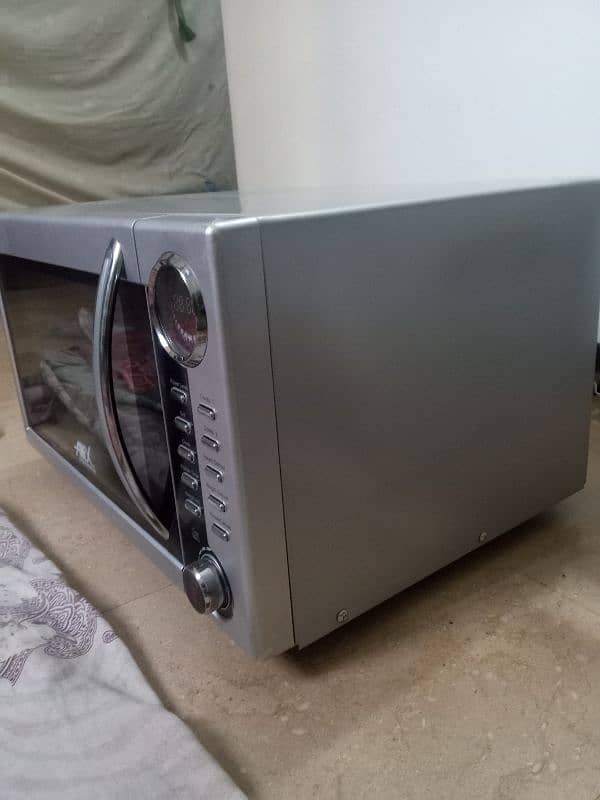 deluxe microwave oven. anex 4