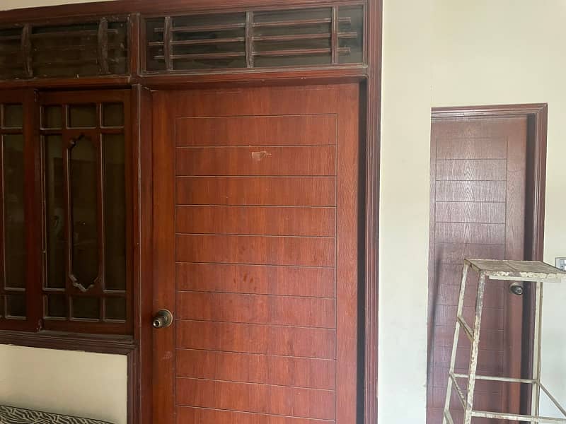 three bed dd second floor portion for rent in johar 1