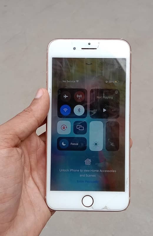 I phone 8plus Factory unlock 64gb memory 1