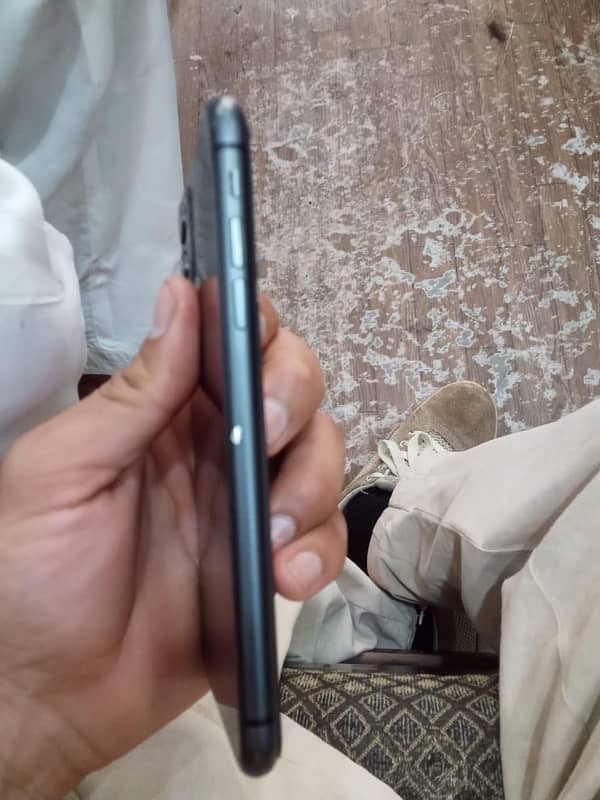 iPhone 11 non PTA all ok 6