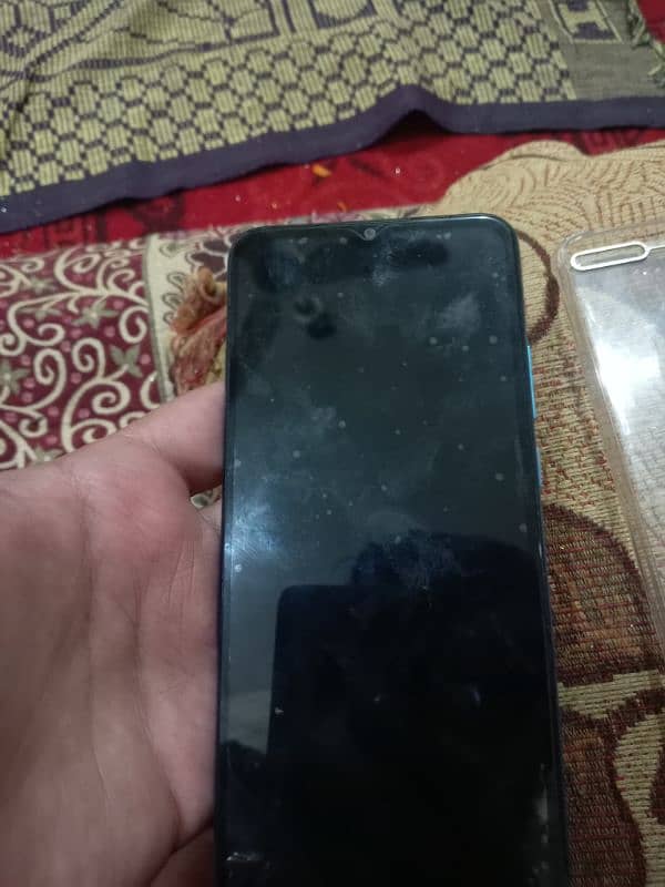 Oppo A16e 4+64 no box and charger use for home 3