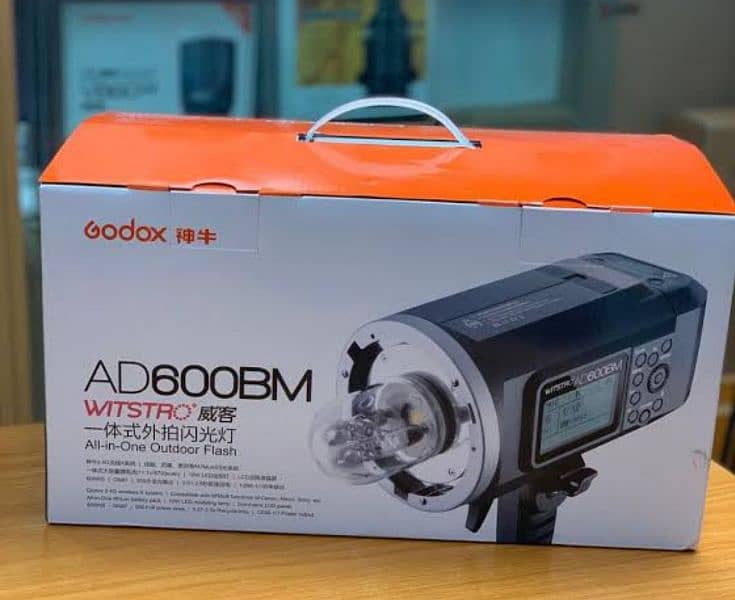 GODOX AD600 BM STROBE LIGHT ( ORIGINAL PACK ) 2