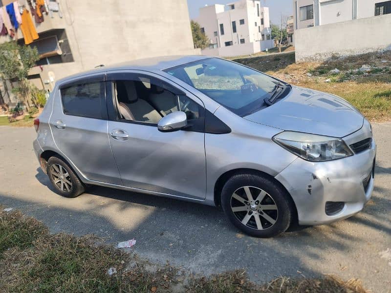 Toyota Vitz 2014 5