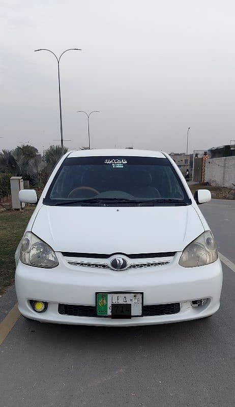 Toyota Platz 2008 2