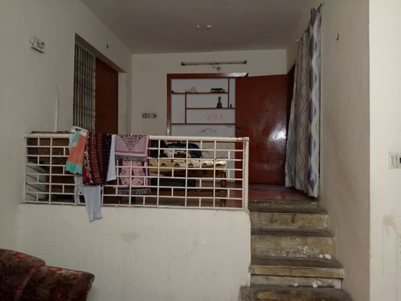 UPPER PORTION AVAILABLE FOR RENT IN UMAR BLOCK 3