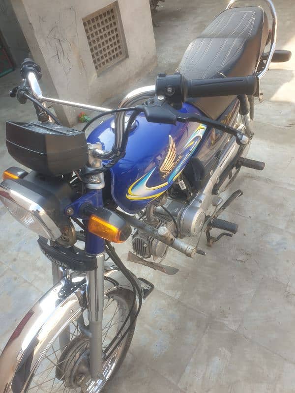 CD 70 Honda Bike For sale 0