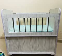 baby cot