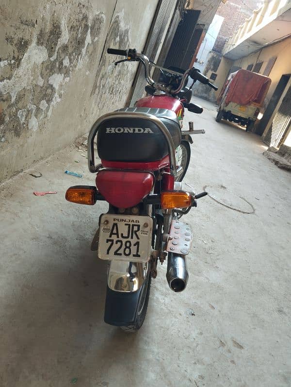 Honda 70cc 2022 model for sale 9