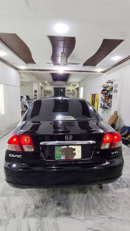 Honda Civic Oriel 2004 6